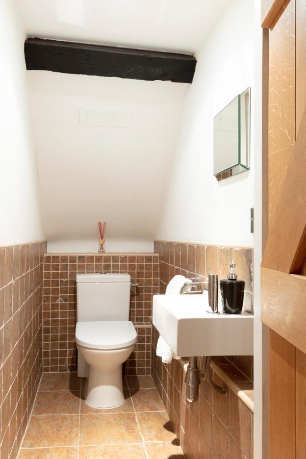 Luxury Eton House, 5 Minute Walk To Windsor Castle Villa Exteriör bild